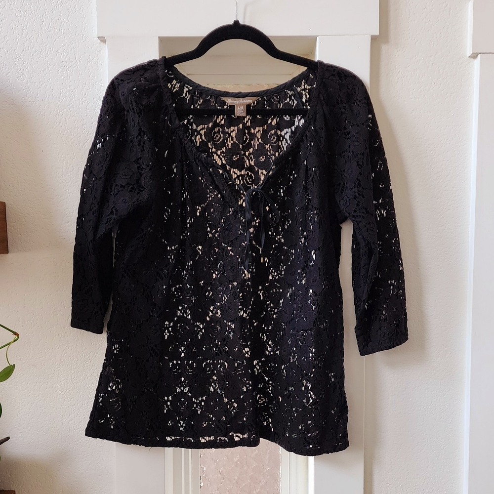 Tommy Bahama Woman's Black Lace Pullover Top, Size Large, V- Neck w/ Tie String